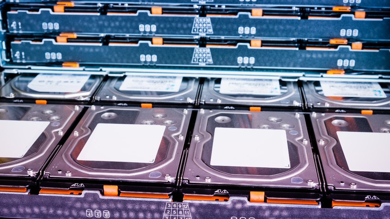 Premium Quality unlimited hosting in Delhi NCR